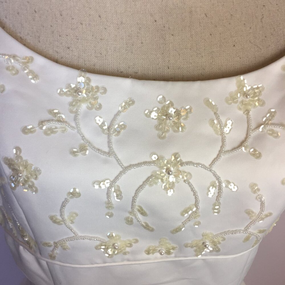 Oleg Cassini Wedding Dress Size 10 Womans White Beaded Sleeveless Ballgown Tulle - Picture 5 of 16